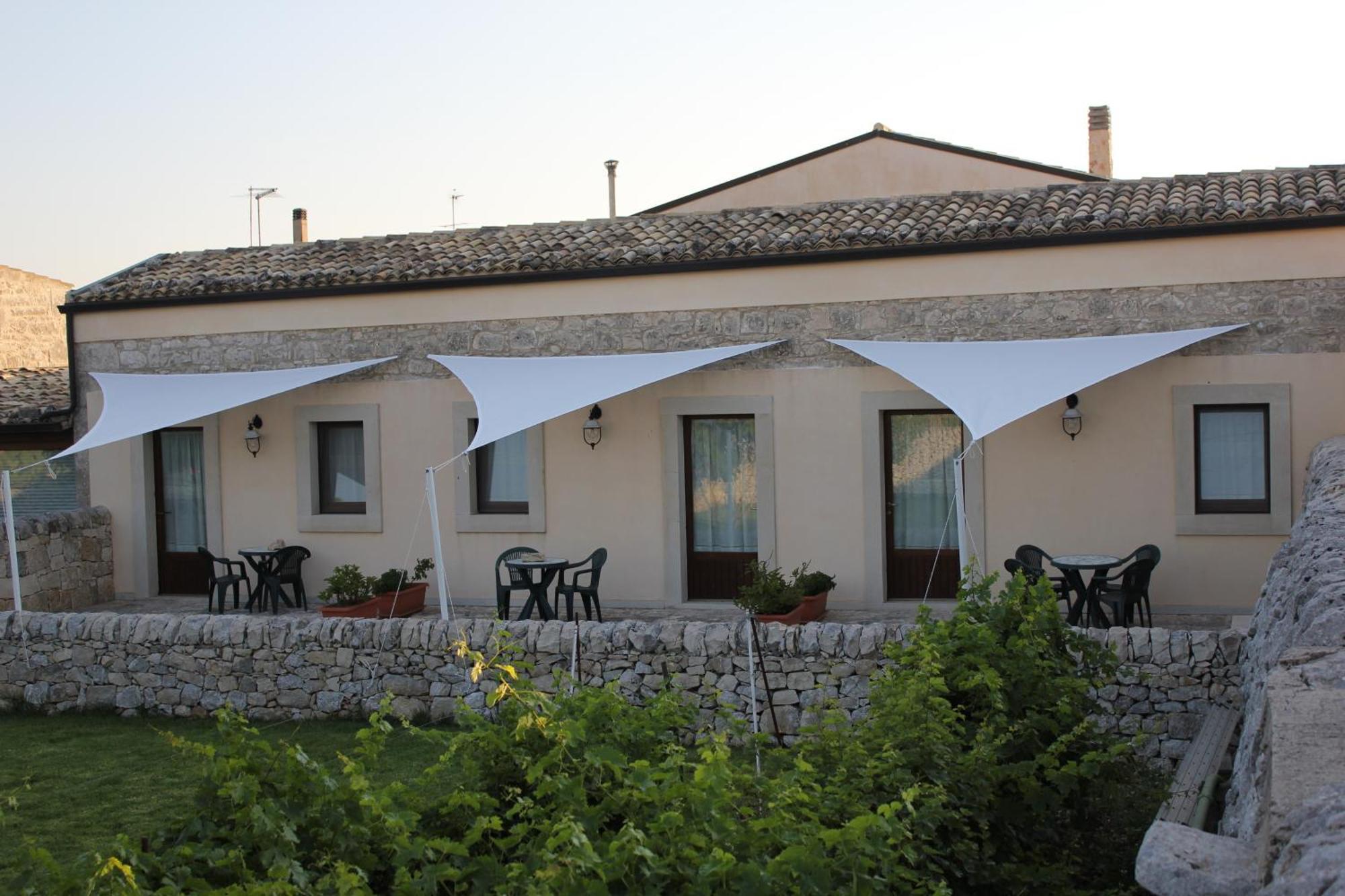 Mastro Vanni - Urban Masseria Ragusa Exterior photo